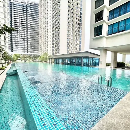 R 1-5Pax Cozy Home Setiaalam 100Mpswifi&Tv Trefoil Setia Alam Exterior photo