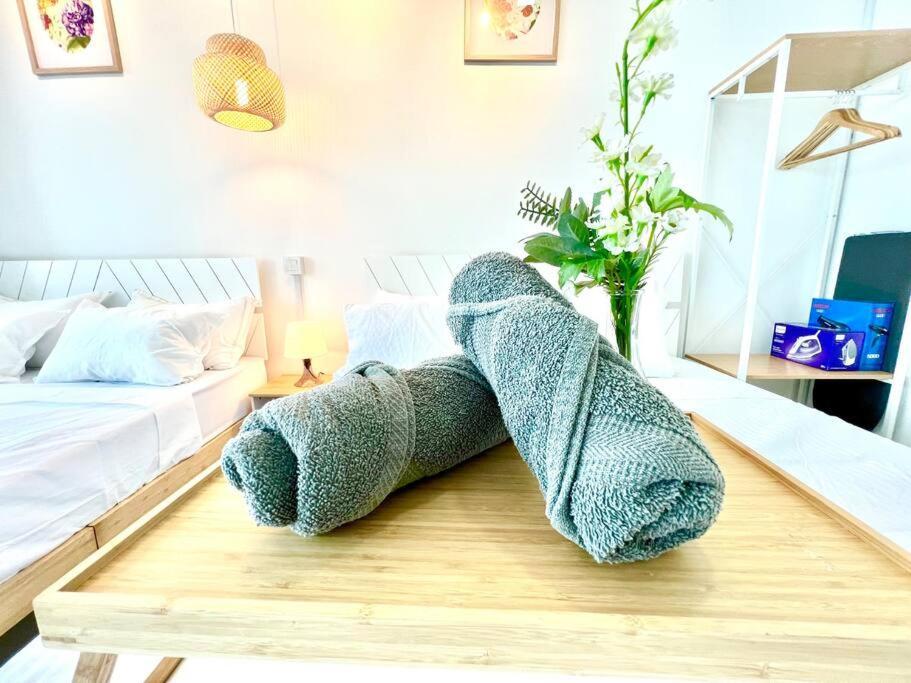 R 1-5pax Cozy Setiaalam 100mpswifi&tv Trefoil Apartment